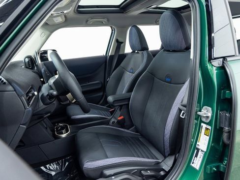 Certified 2025 MINI Cooper S image 24