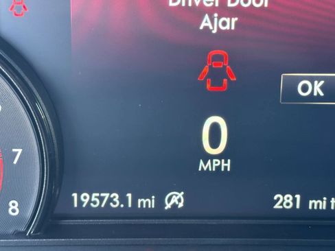 Used 2022 Lincoln Corsair Standard w/ Equipment Group 101A image 22