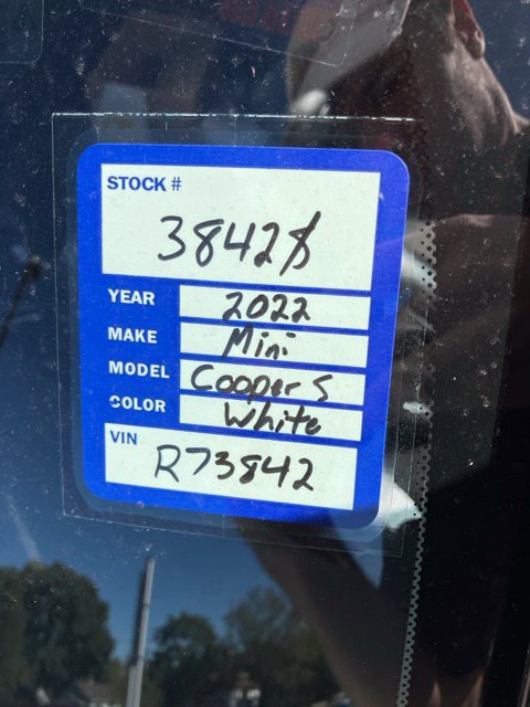 Used 2022 MINI Cooper 2-Door Hardtop FWD image 4