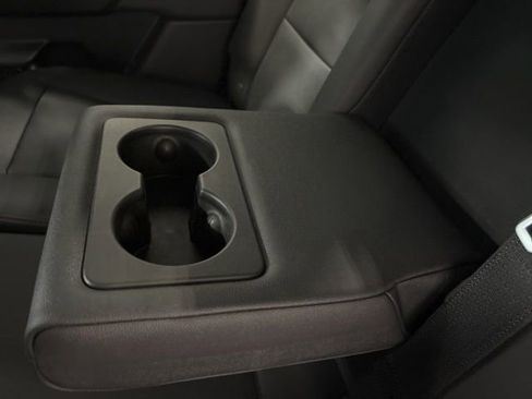 Used 2024 Chevrolet Colorado LT w/ LT Convenience Package III RWD image 31