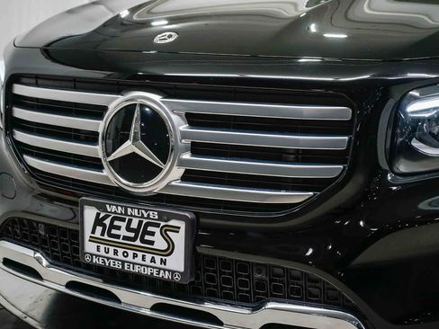 Used 2026 Mercedes-Benz GLB 250 image 8