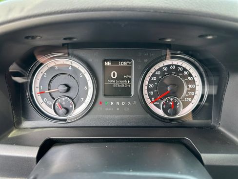 Used 2018 RAM 1500 Express w/ Express Value Package RWD image 13