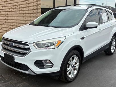 Used 2017 Ford Escape SE w/ Equipment Group 201A