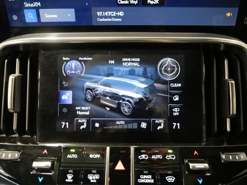 Certified 2022 Lexus LX 600 F Sport image 18