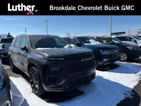 Used 2025 Chevrolet Traverse RS w/ LPO, Floor Liner Package image 1