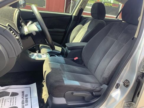 Used 2009 Nissan Altima 2.5 S w/ Emergency Aid Pkg FWD image 9