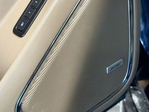 Used 2020 GMC Yukon XL SLT image 19