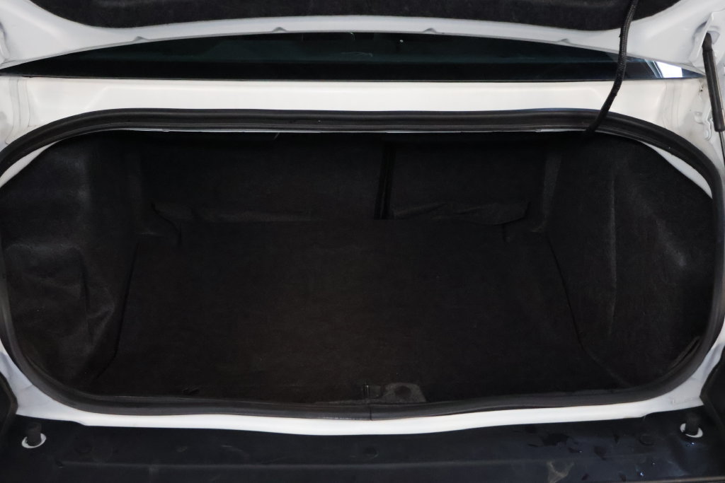 Used 2022 Dodge Challenger GT AWD/4WD image 15