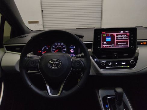 Used 2021 Toyota Corolla SE FWD image 22