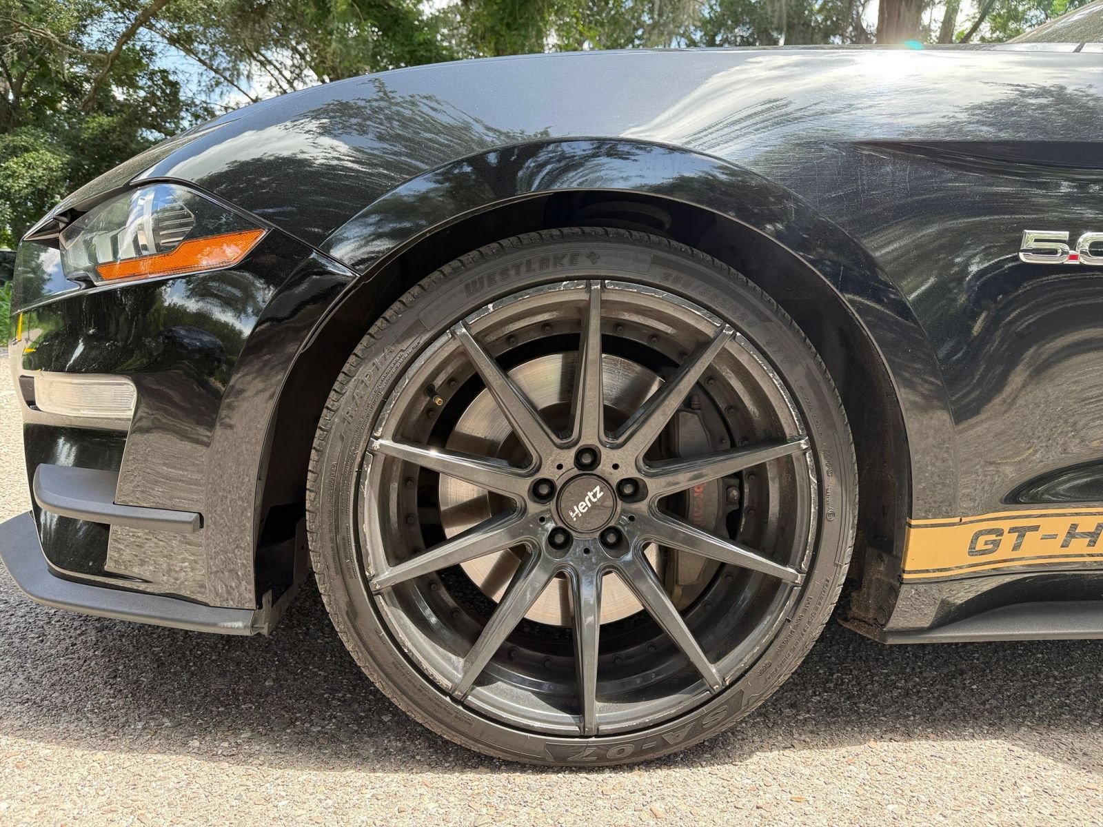 Used 2022 Ford Mustang GT Premium w/ GT Performance Package RWD image 27