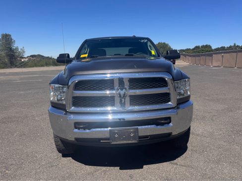 Used 2018 RAM 2500 Tradesman w/ Chrome Appearance Group AWD/4WD image 2
