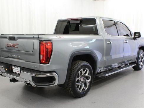 Used 2023 GMC Sierra 1500 SLT w/ SLT Premium Package AWD/4WD image 15