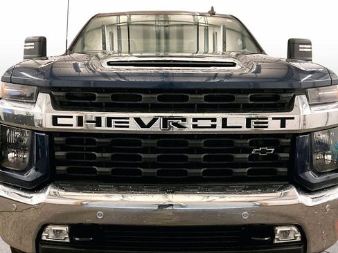 Used 2021 Chevrolet Silverado 2500 LT w/ All Star Edition image 3