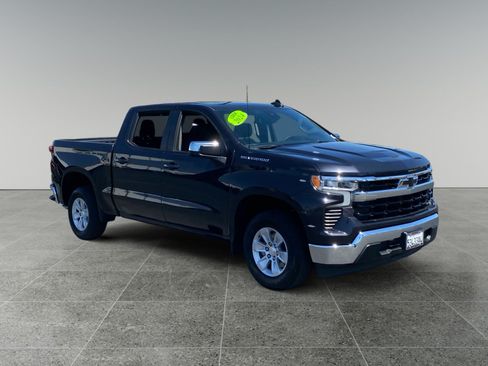 Used 2024 Chevrolet Silverado 1500 LT RWD image 7