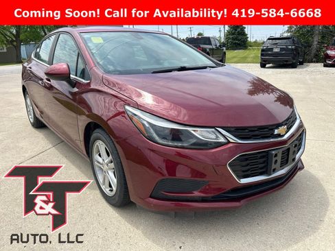 Used 2016 Chevrolet Cruze LT w/ Convenience Package FWD image 1