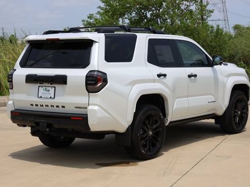 New 2026 Toyota 4Runner Platinum AWD/4WD image 8