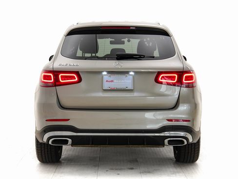 Used 2021 Mercedes-Benz GLC 300 image 32