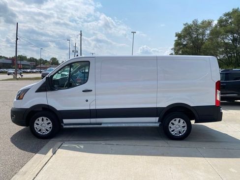Used 2025 Ford Transit 250 Low Roof w/ Exterior Upgrade Package RWD image 7