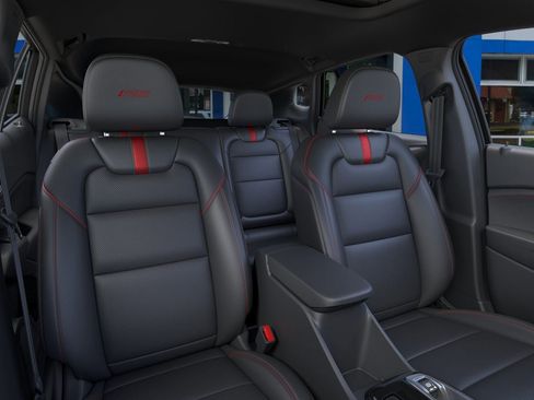 New 2026 Chevrolet Trax RS w/ Sunroof Package FWD image 40
