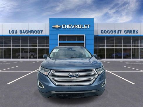Used 2018 Ford Edge Titanium w/ Equipment Group 302A image 3