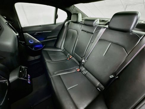 Used 2025 BMW M5 w/ Executive Package AWD/4WD image 22