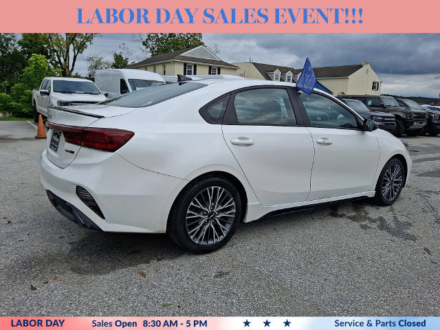 Used 2023 Kia Forte GT-Line w/ GT-Line Premium Package FWD image 11