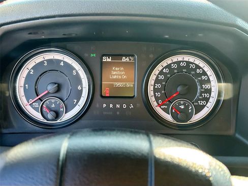 Used 2022 RAM 1500 Tradesman w/ Chrome Appearance Group image 13