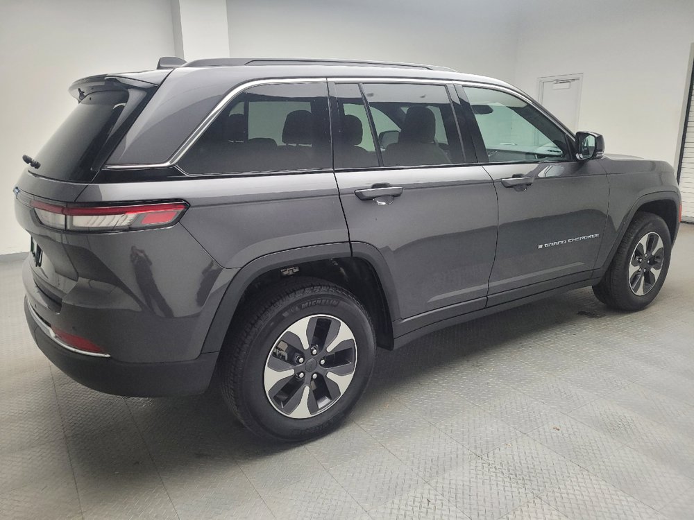 Used 2025 Jeep Grand Cherokee Limited 4xe AWD/4WD image 10