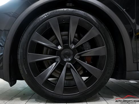 Used 2022 Tesla Model X Plaid image 88