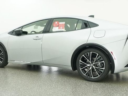 New 2027 Toyota Prius XLE FWD image 20
