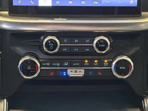 Used 2023 Ford F150 Lariat w/ Equipment Group 502A High AWD/4WD image 17