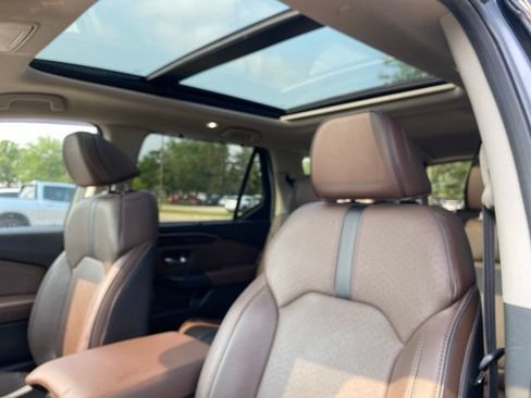 Used 2024 Honda Pilot Elite image 17