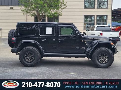 Used 2025 Jeep Wrangler Unlimited Rubicon 392 AWD/4WD image 6