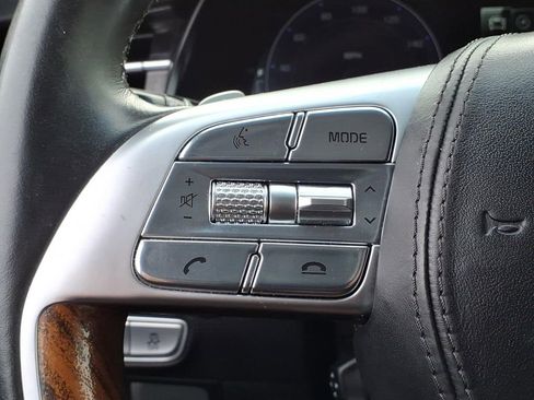 Used 2019 Kia K900 Luxury w/ VIP Package AWD/4WD image 24