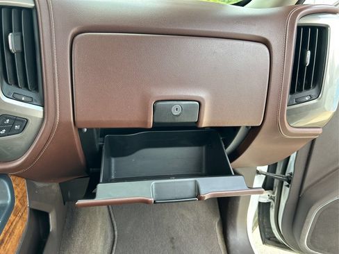 Used 2016 Chevrolet Silverado 3500 High Country w/ Duramax Plus Package AWD/4WD image 23