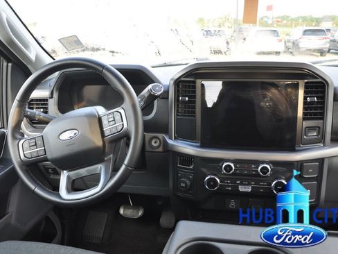Used 2025 Ford F150 XLT w/ Equipment Group 301A Standard AWD/4WD image 19