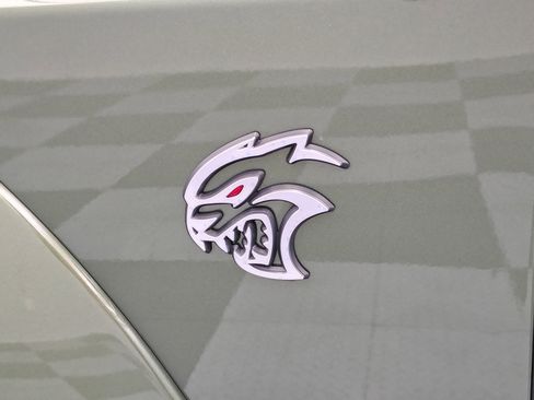Used 2022 Dodge Challenger SRT Hellcat image 18