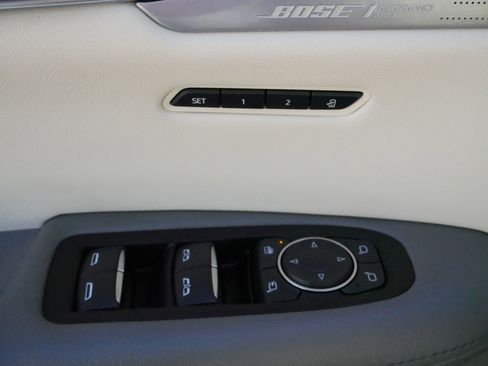 Used 2023 Cadillac XT5 Premium Luxury w/ Technology Package image 19