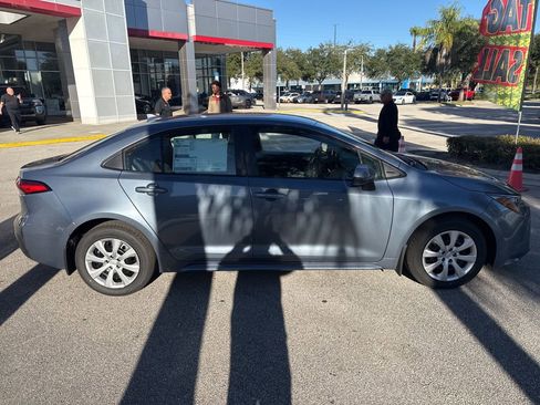 Used 2026 Toyota Corolla LE image 8
