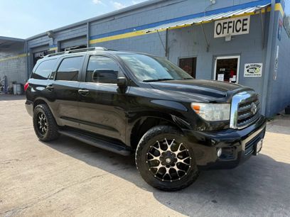 Used 2013 Toyota Sequoia SR5 w/ Premium Pkg