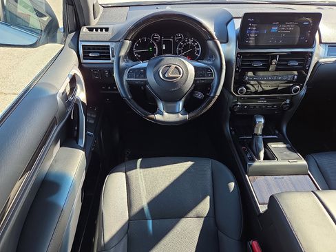 Used 2023 Lexus GX 460 Premium image 12