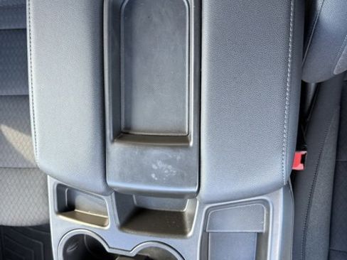 Used 2022 GMC Sierra 1500 SLE image 26