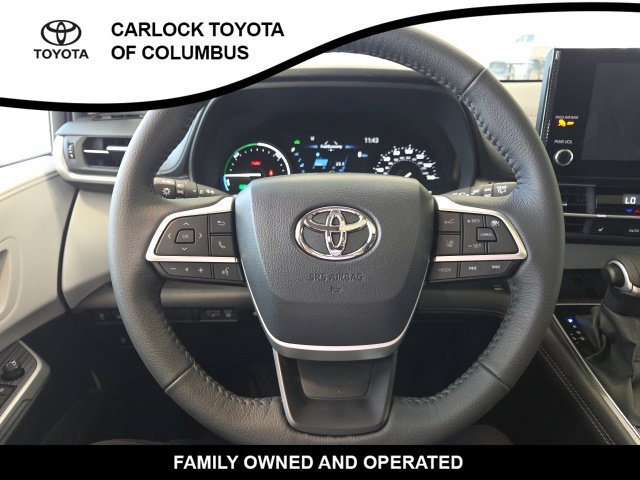 Used 2026 Toyota Sienna XLE FWD image 25