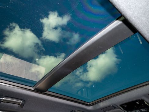 Used 2022 Land Rover Range Rover Westminster Edition image 34