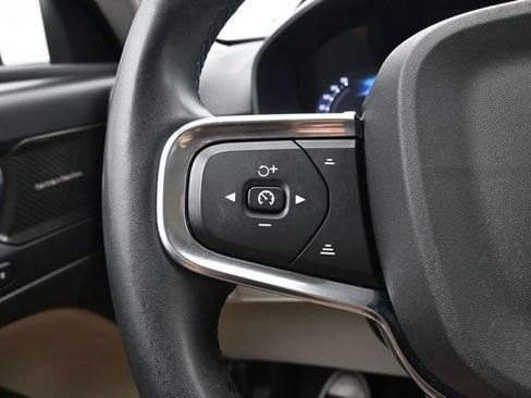 Used 2023 Volvo XC40 B5 Plus w/ Driver Assist Package AWD/4WD image 26