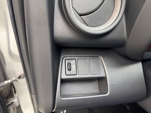 Used 2008 Toyota RAV4 Sport FWD image 50