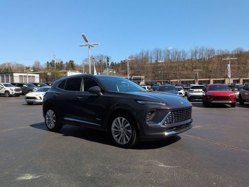 New 2026 Buick Envision Avenir AWD/4WD image 3