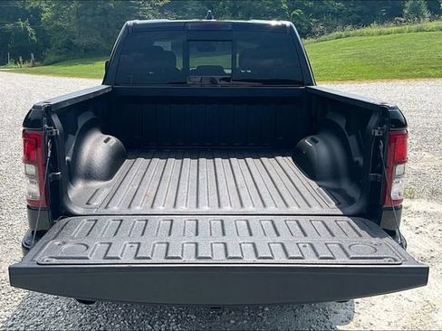 Used 2023 RAM 1500 Big Horn AWD/4WD image 32