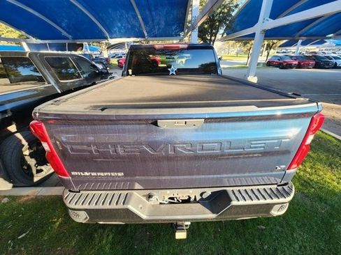 Used 2022 Chevrolet Silverado 1500 LT Trail Boss image 5