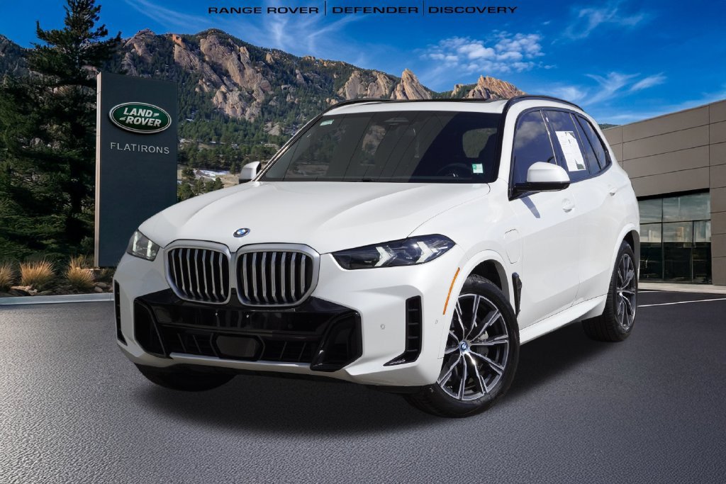 Used 2024 BMW X5 xDrive50e w/ M Sport Package AWD/4WD image 1